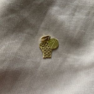 14k gold stamped basketball and hoop necklace pendant